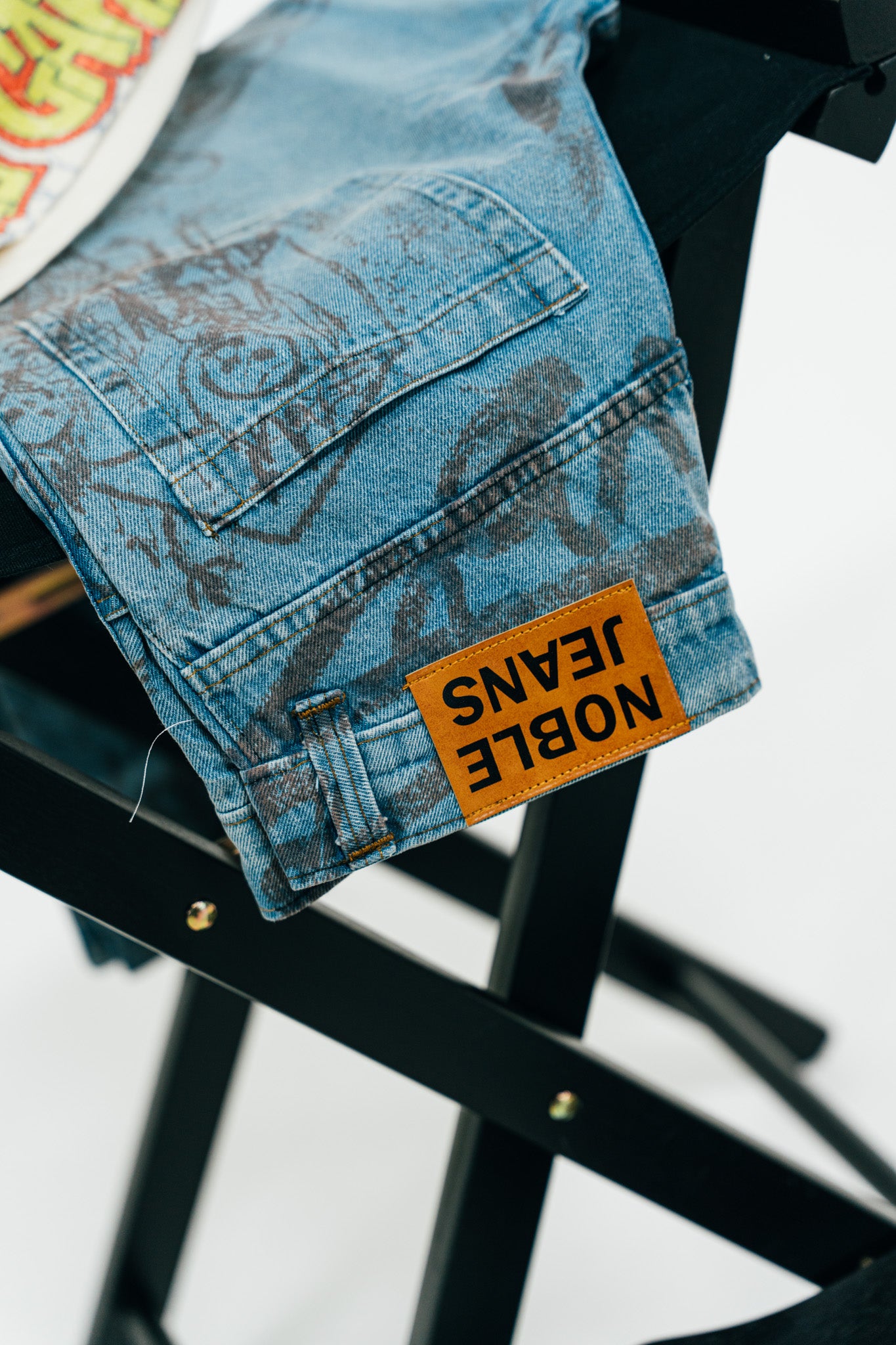 'GRAFFITI' Washed Denim